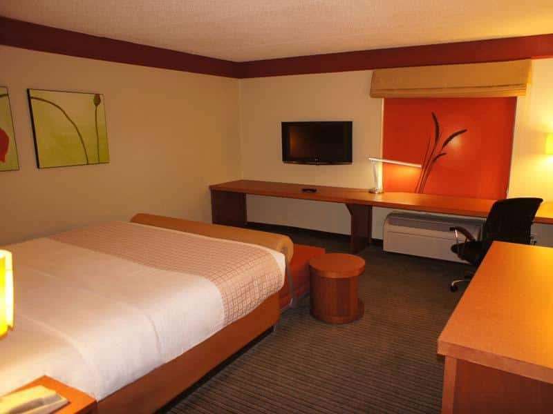 Hotel La Quinta By Wyndham Raleigh Crabtree Habitación foto